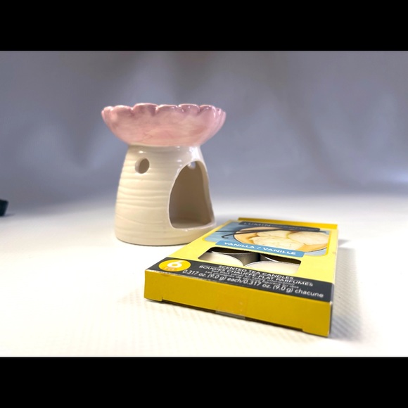 🌸Floral Fragrance Melt Warmer🌸 - Picture 3 of 5